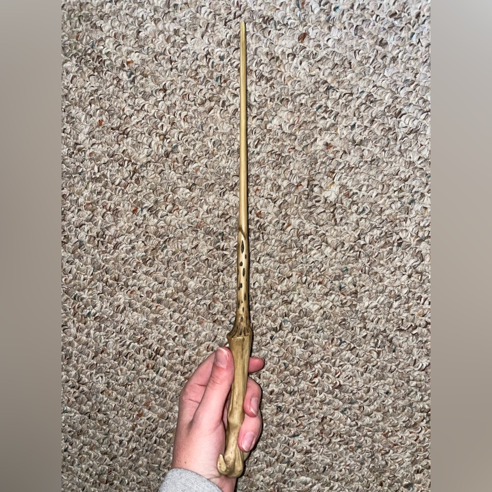 Voldemort character wand (Harry Potter Universal Wizarding World)